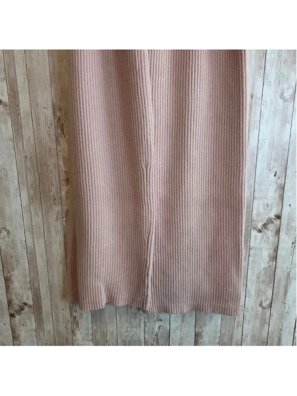 Women's two pieces Pink Rose Pink Knit Wide Leg Pants and blouse Set M NWOT